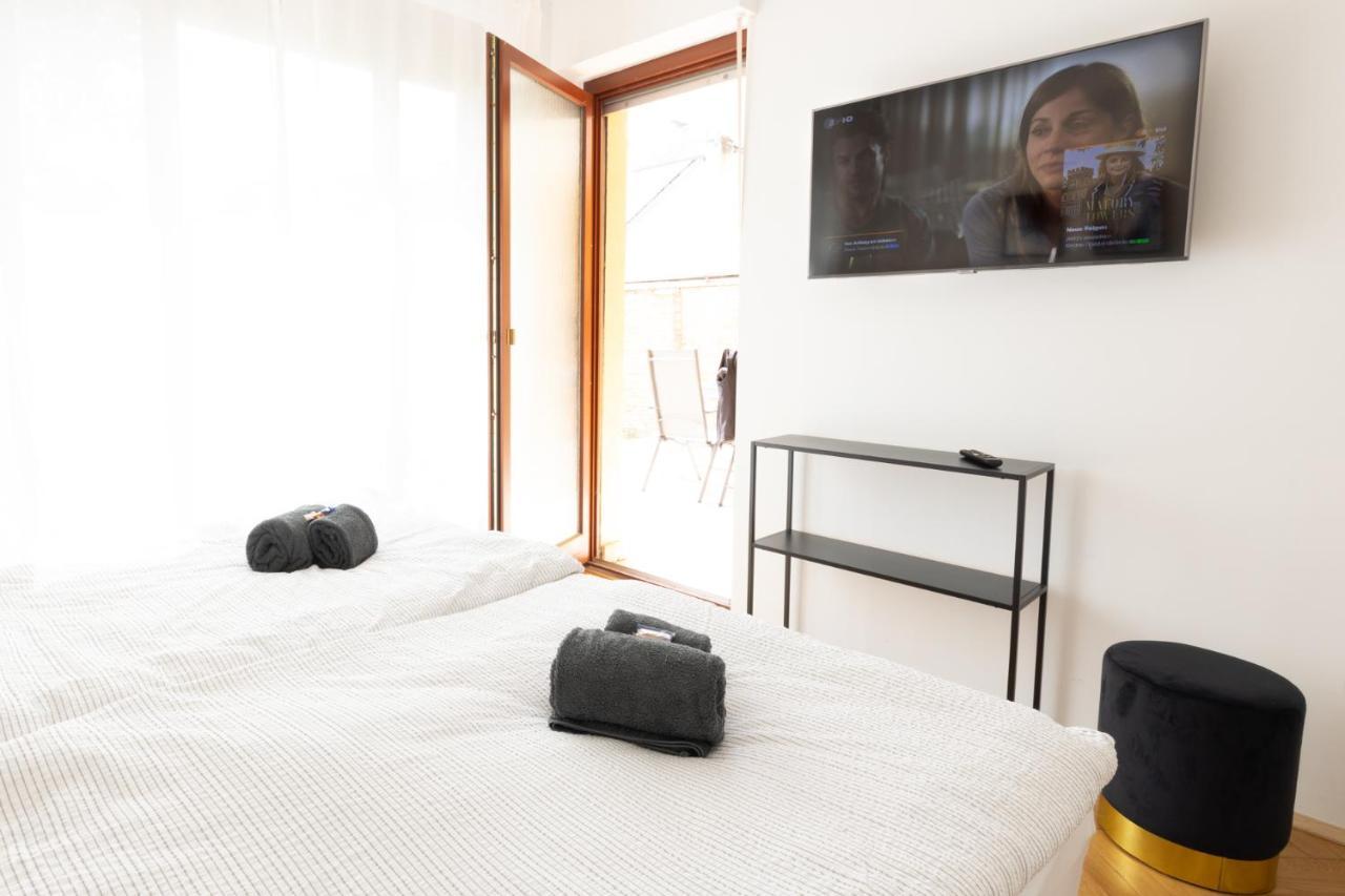 Lahn-Living I - Modernes Design - Privater Garten - Zentrale Lage Nahe Rhein Und Martinsburg Lahnstein Luaran gambar