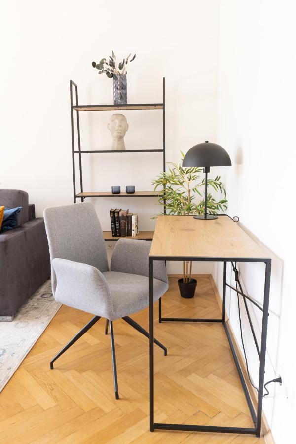 Lahn-Living I - Modernes Design - Privater Garten - Zentrale Lage Nahe Rhein Und Martinsburg Lahnstein Luaran gambar